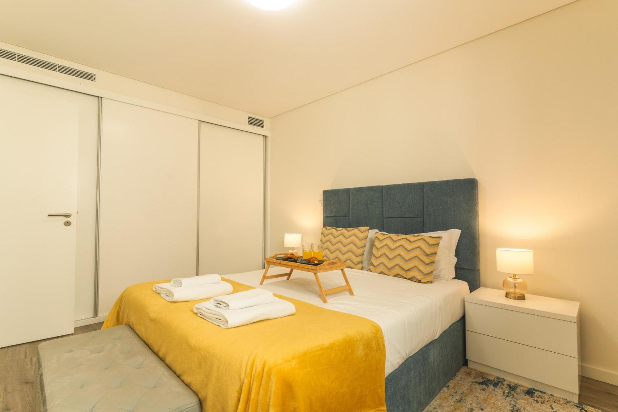 Essence By Atlantic Apartment *