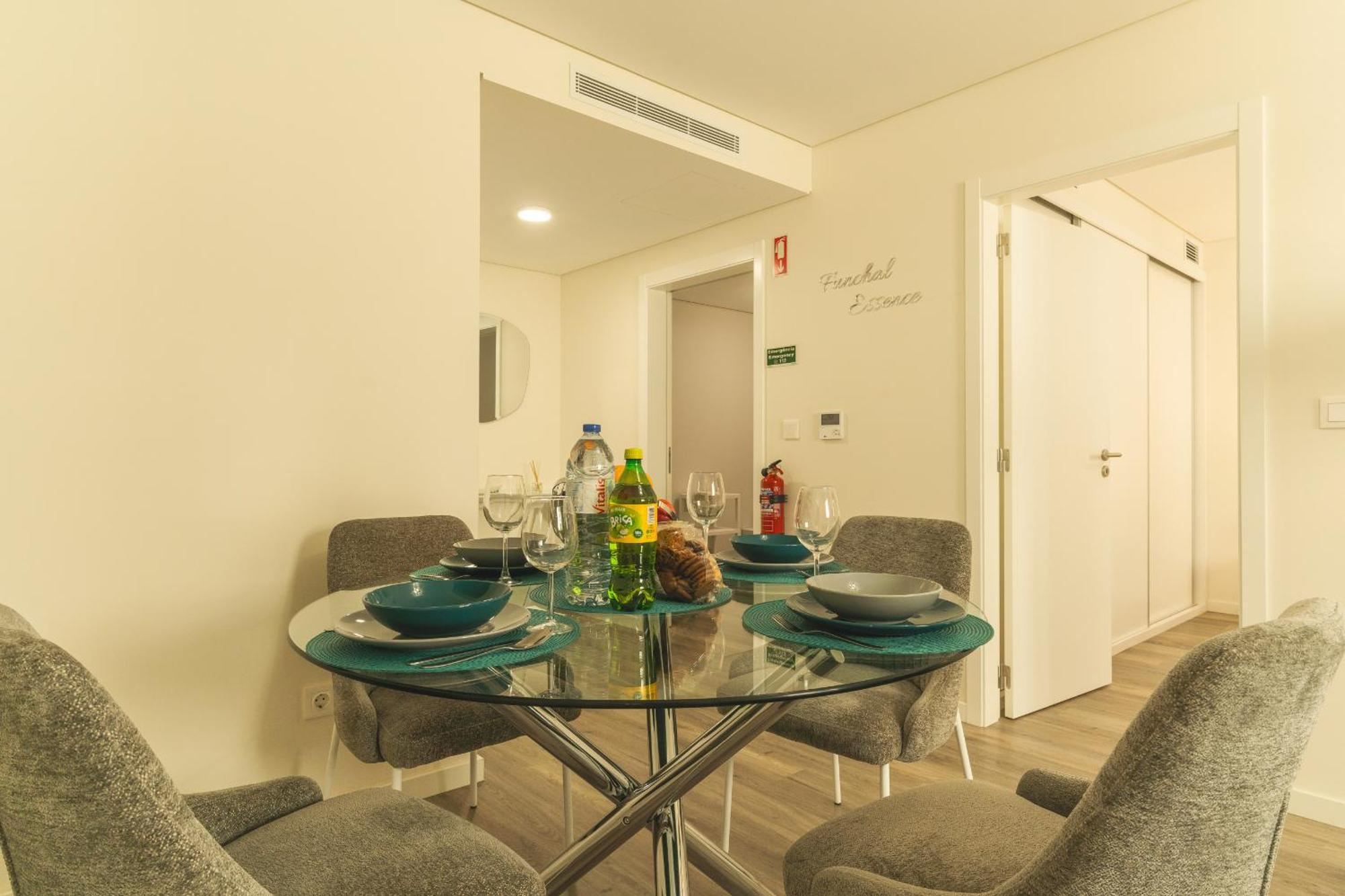 Essence By Atlantic Apartment *